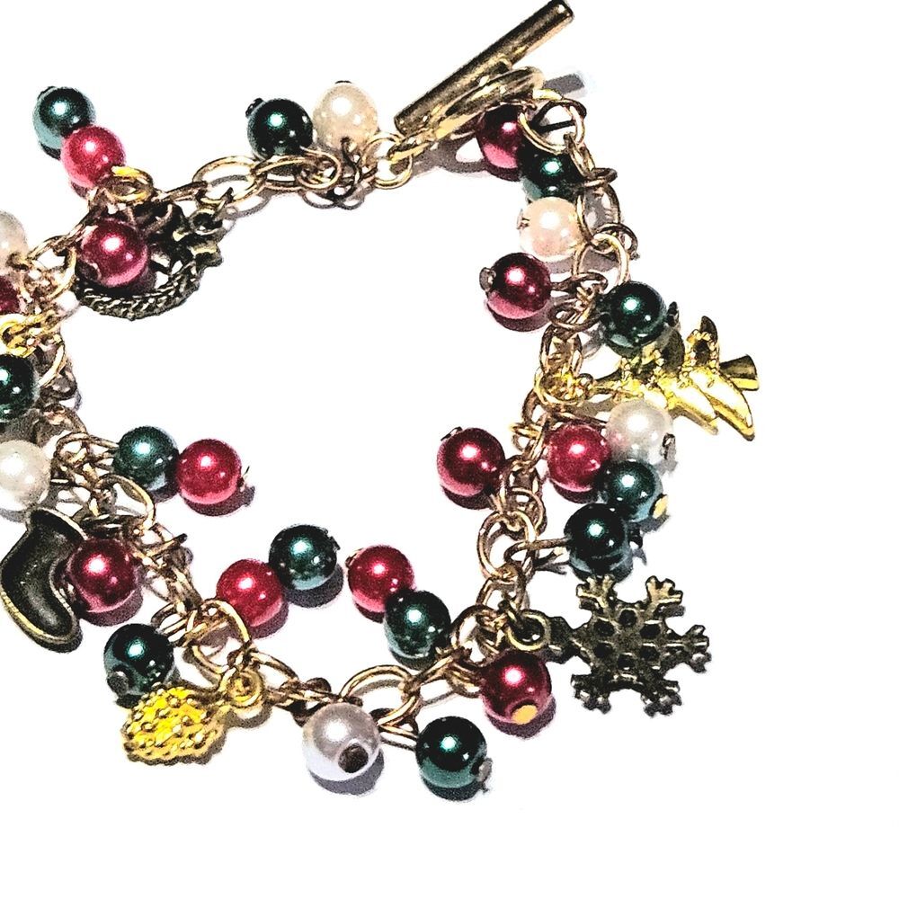 Holiday Charm Bracelet Red, Green, & White Beads w/Gold Charms 7.5" Long